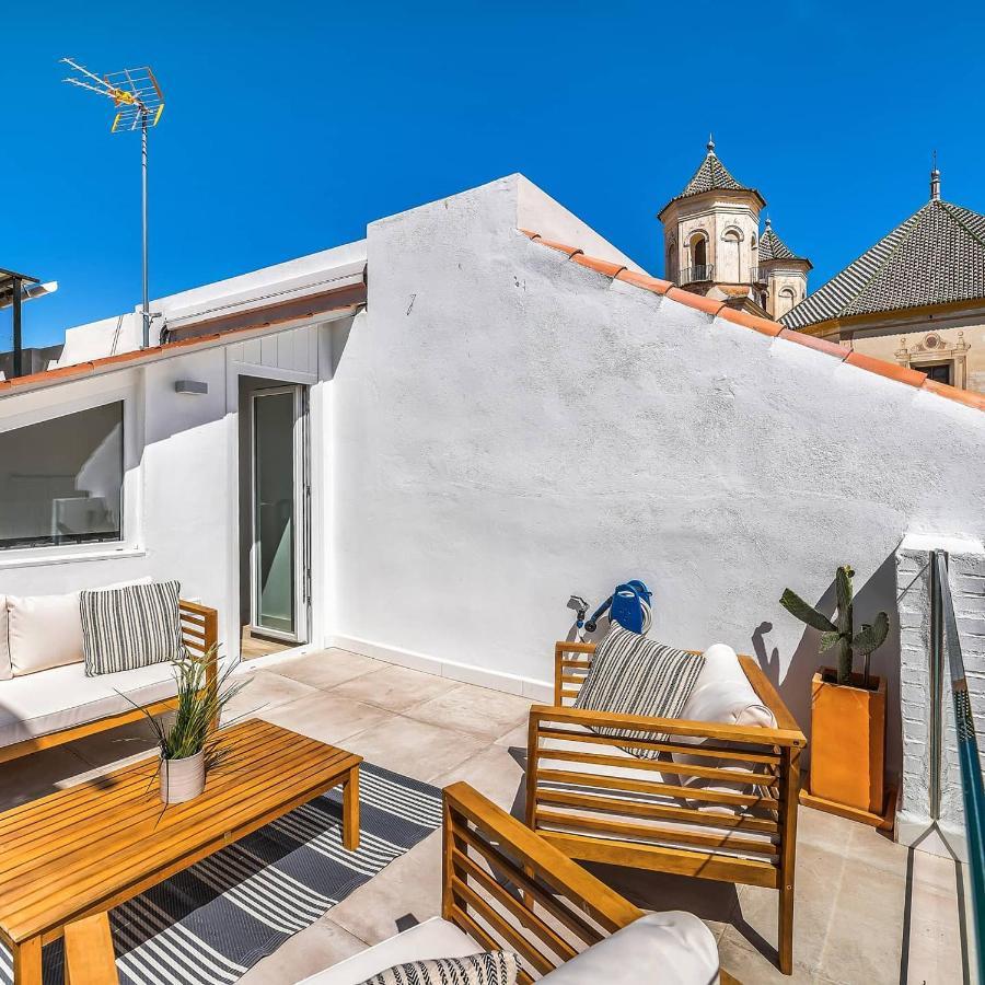 Feriehus Urban Rose , Superb Private House In Historical Center, With Sunny Rooftop