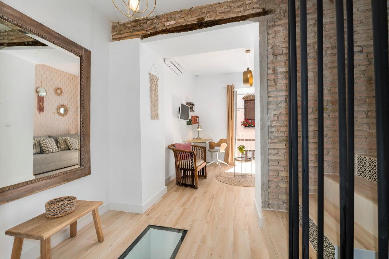 Urban Rose , Superb Private House In Historical Center, With Sunny Rooftop Feriehus Málaga